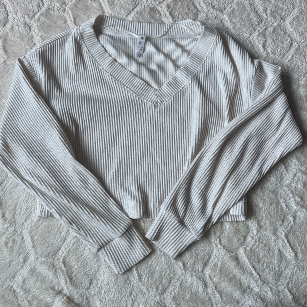 Alo Yoga Muse Sweater